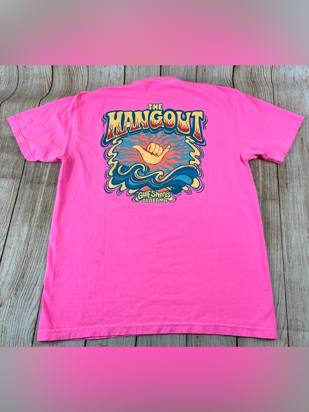The Hangout Gulf Shores Alabama Comfort Colors Neon Pink T Shirt Size Large